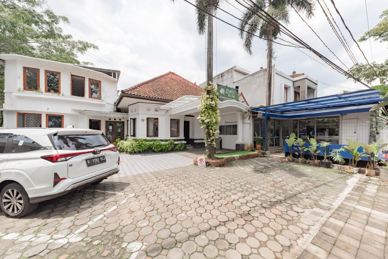 Hotel O Bandung Near Stadion Siliwangi Formerly The Ethnic Hotel Bandung Extérieur photo