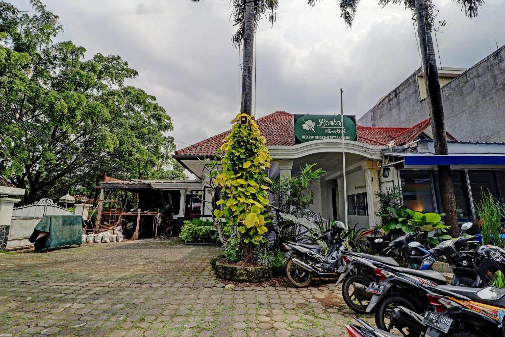 Hotel O Bandung Near Stadion Siliwangi Formerly The Ethnic Hotel Bandung Extérieur photo